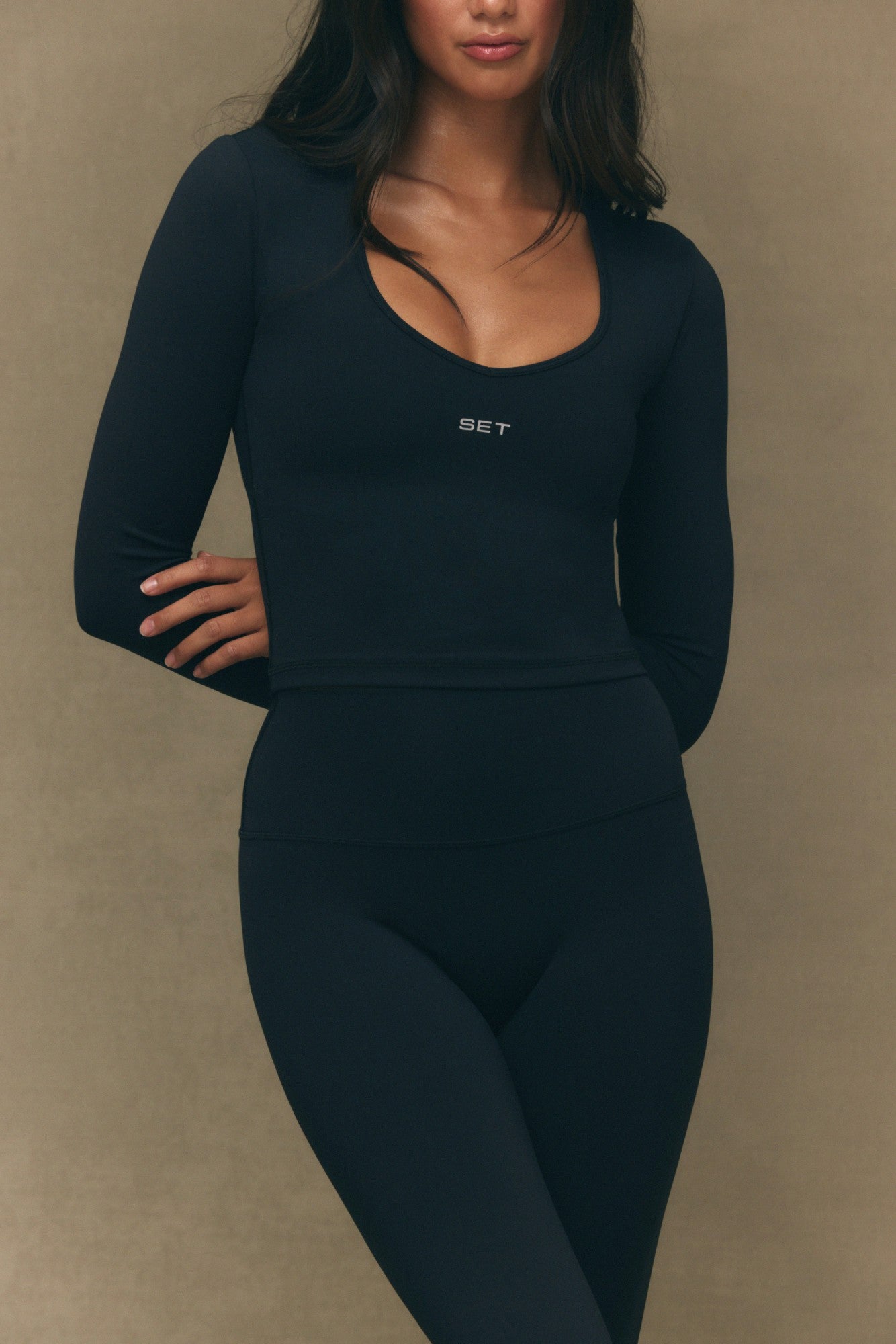 LUXFORM® LUX V LONG SLEEVE - ONYX SET ACTIVE
