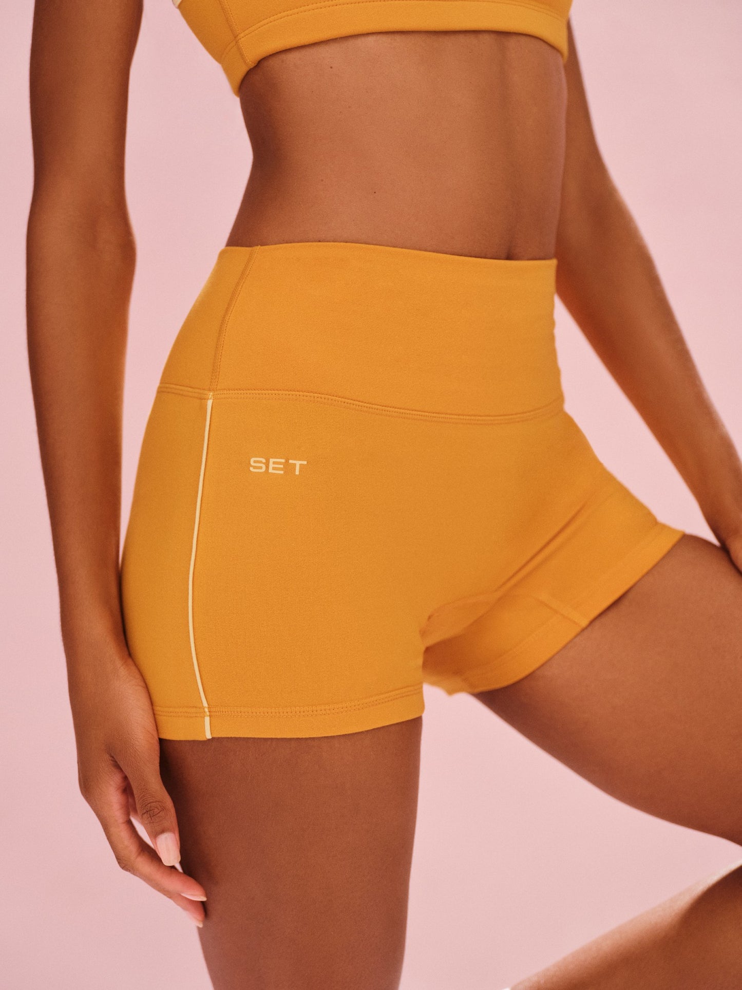 FORMCLOUD® CLOUD PIPE SHORTS - ORANGE SODA SET ACTIVE