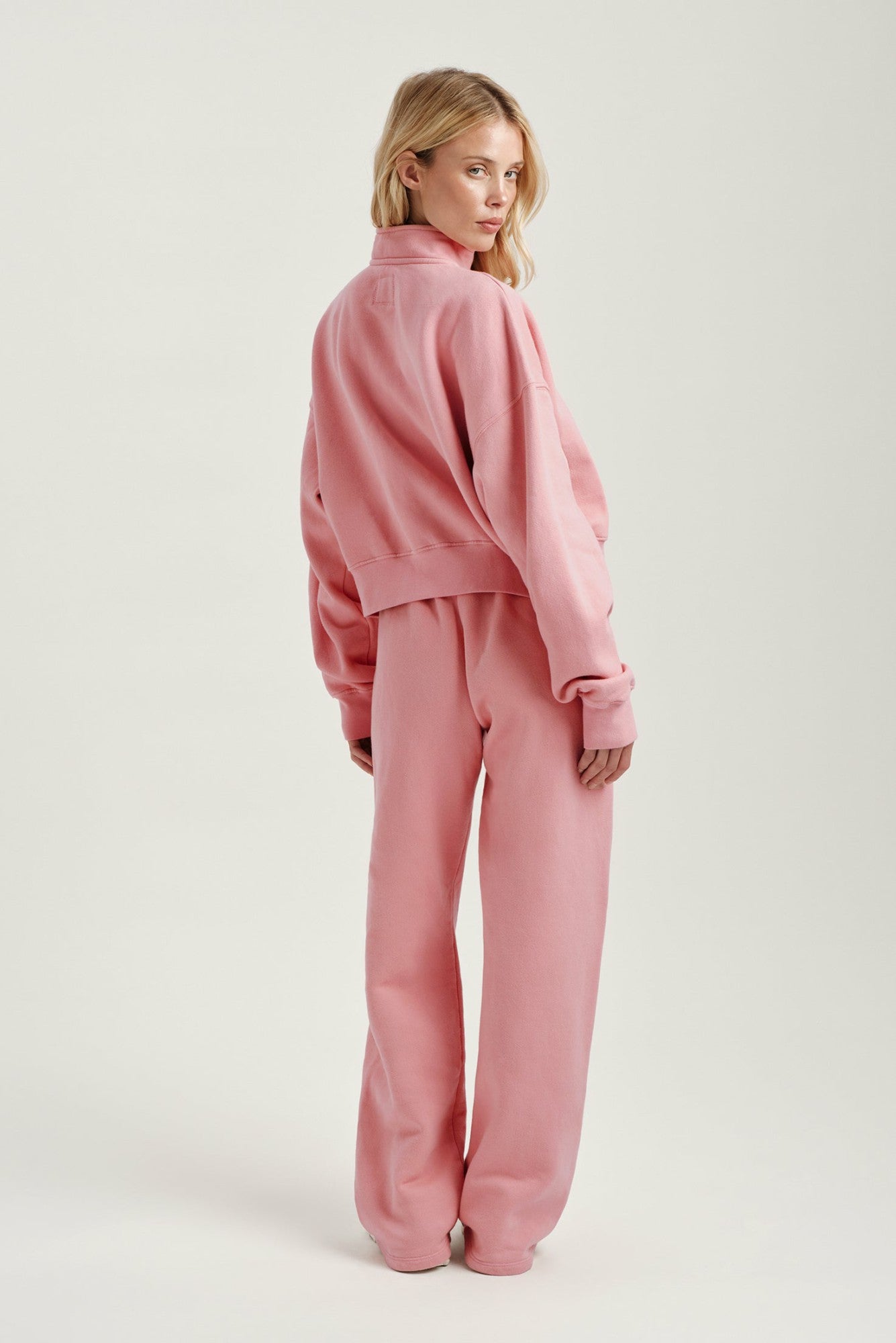 MIDWEIGHT SWEATS STAPLE STRAIGHT LEG SWEATPANTS - INVERSE ROSEBUD SET ACTIVE