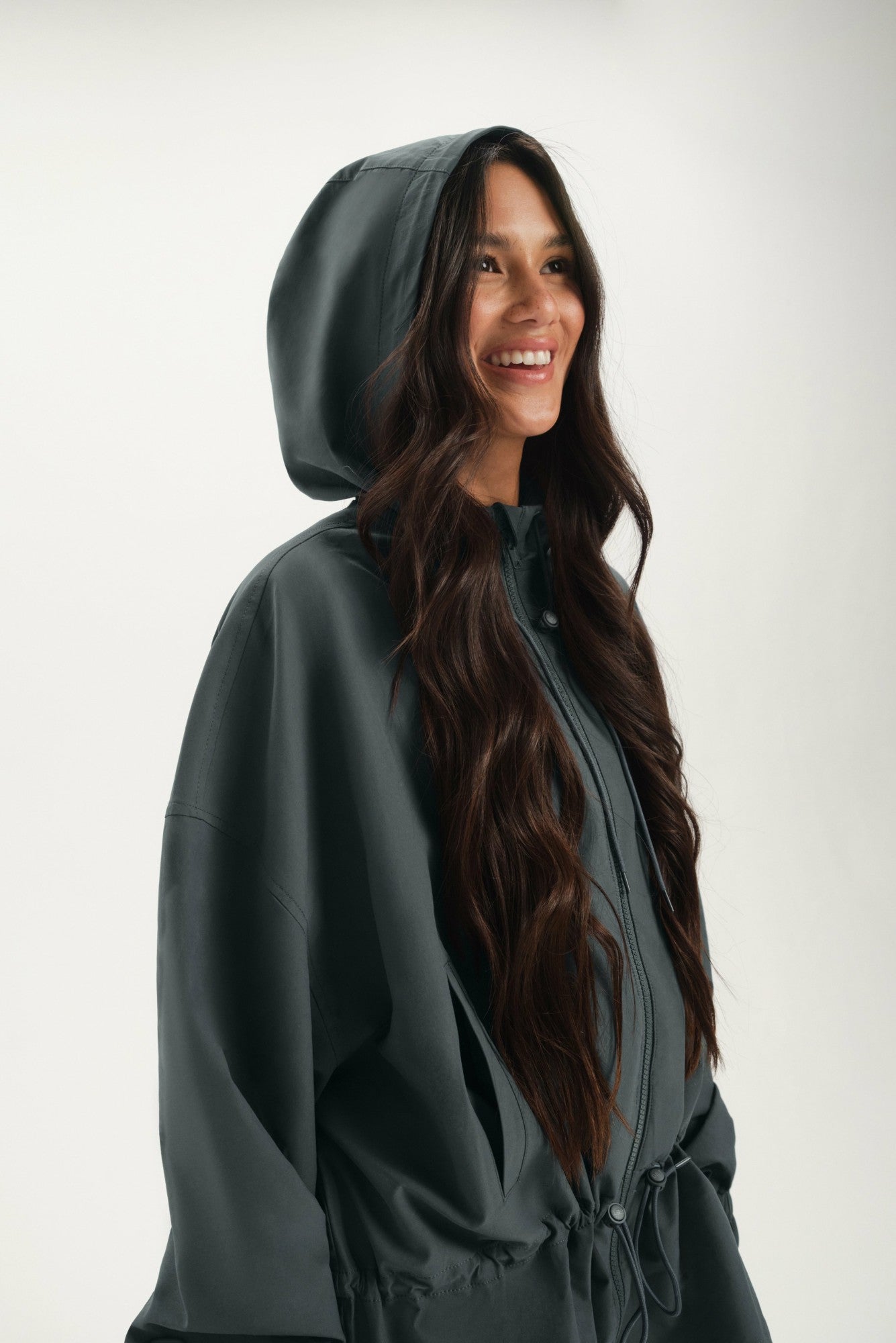 NYLON TRACK CINCHED WINDBREAKER - MAST SET ACTIVE