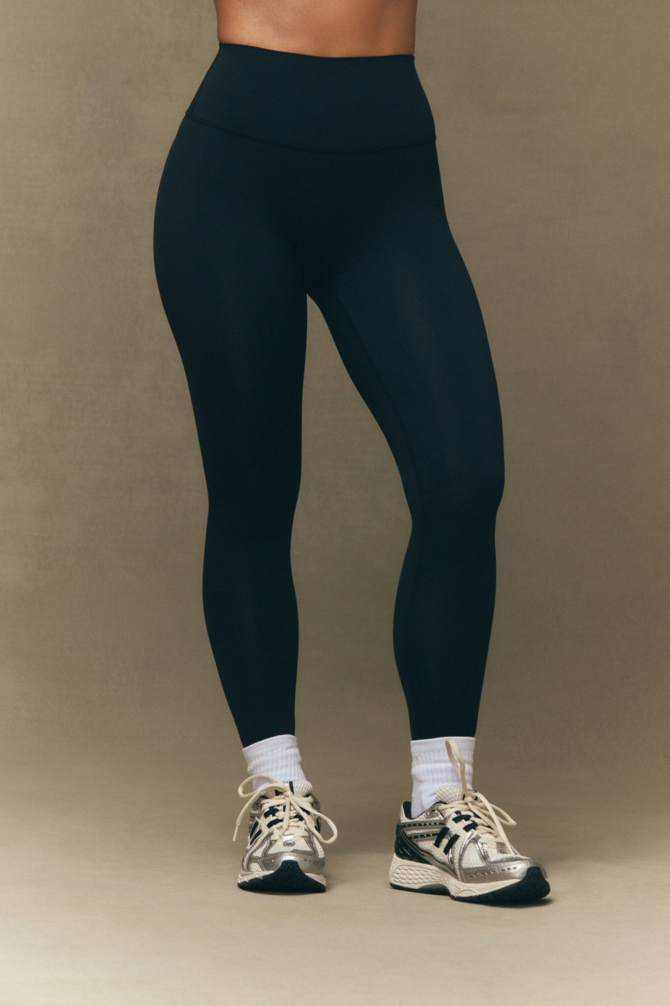 BREATHE 1.0 HIGH-RISE LEGGINGS - ONYX SET ACTIVE