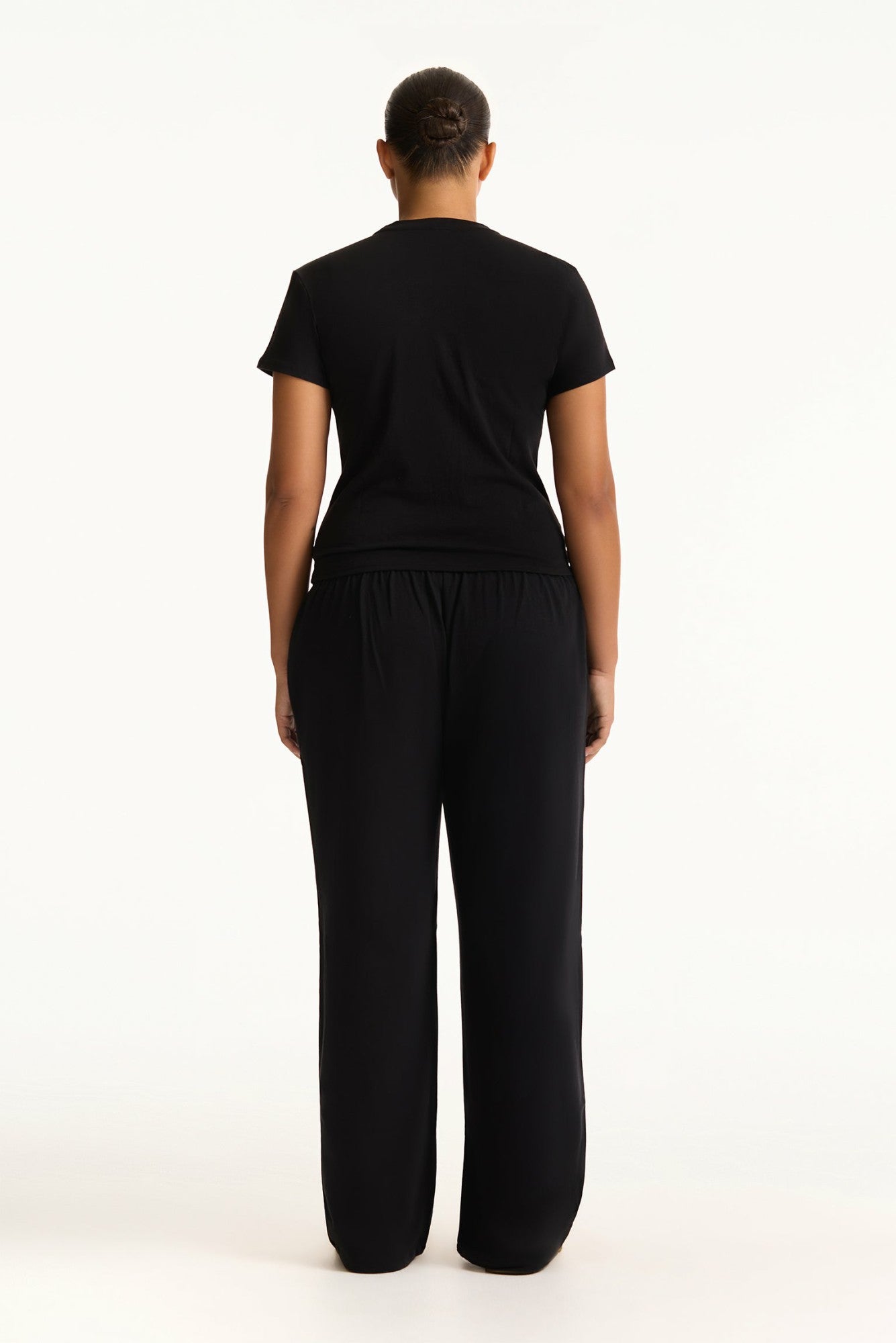 CLASSIC COTTON DAILY STAPLE TEE - ONYX SET ACTIVE
