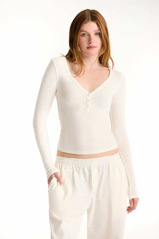 RIBBED MODAL BODY HENLEY - BLANC SET ACTIVE