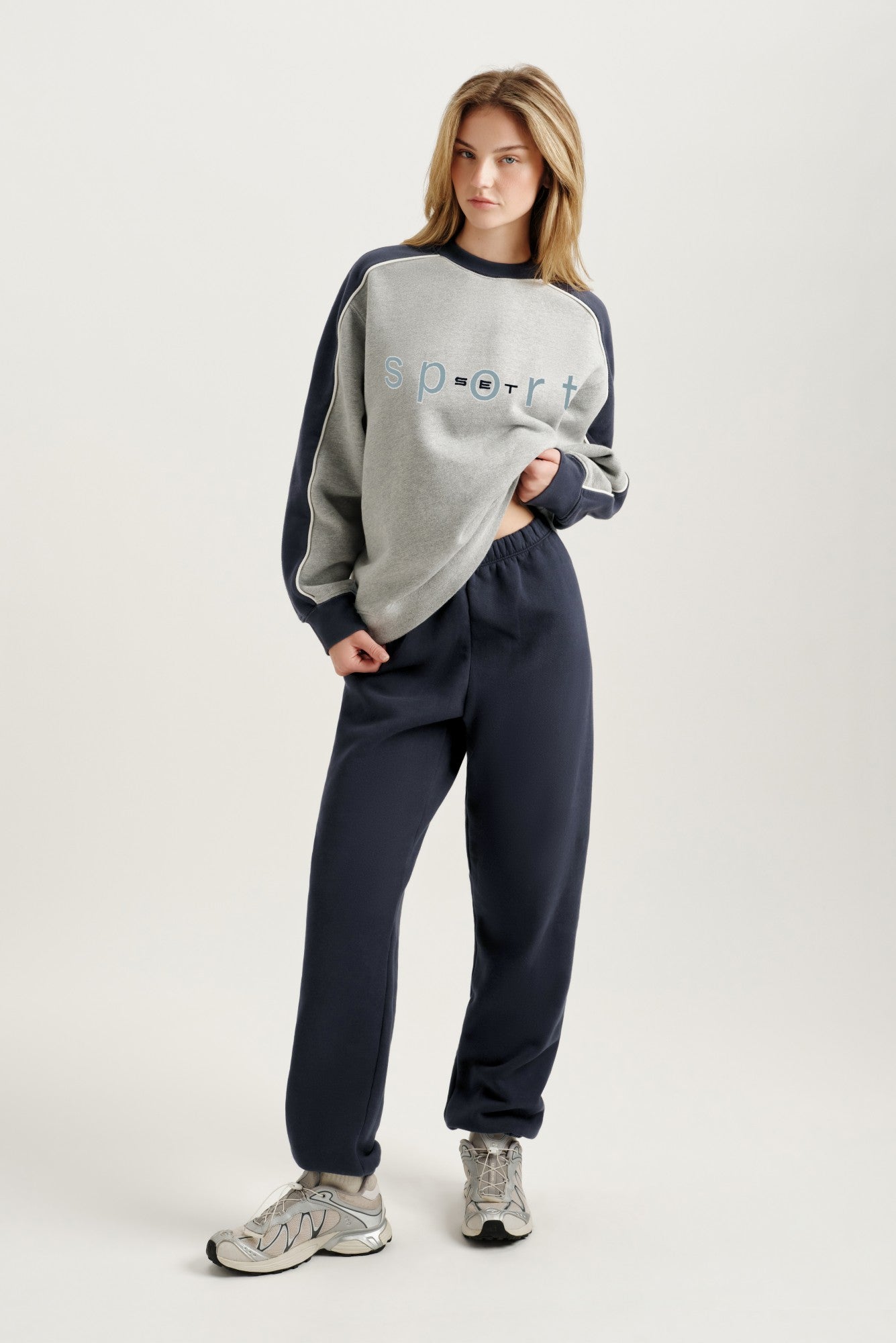 MIDWEIGHT SWEATS STAPLE OLD SCHOOL SWEATPANTS - INDIGO SET ACTIVE