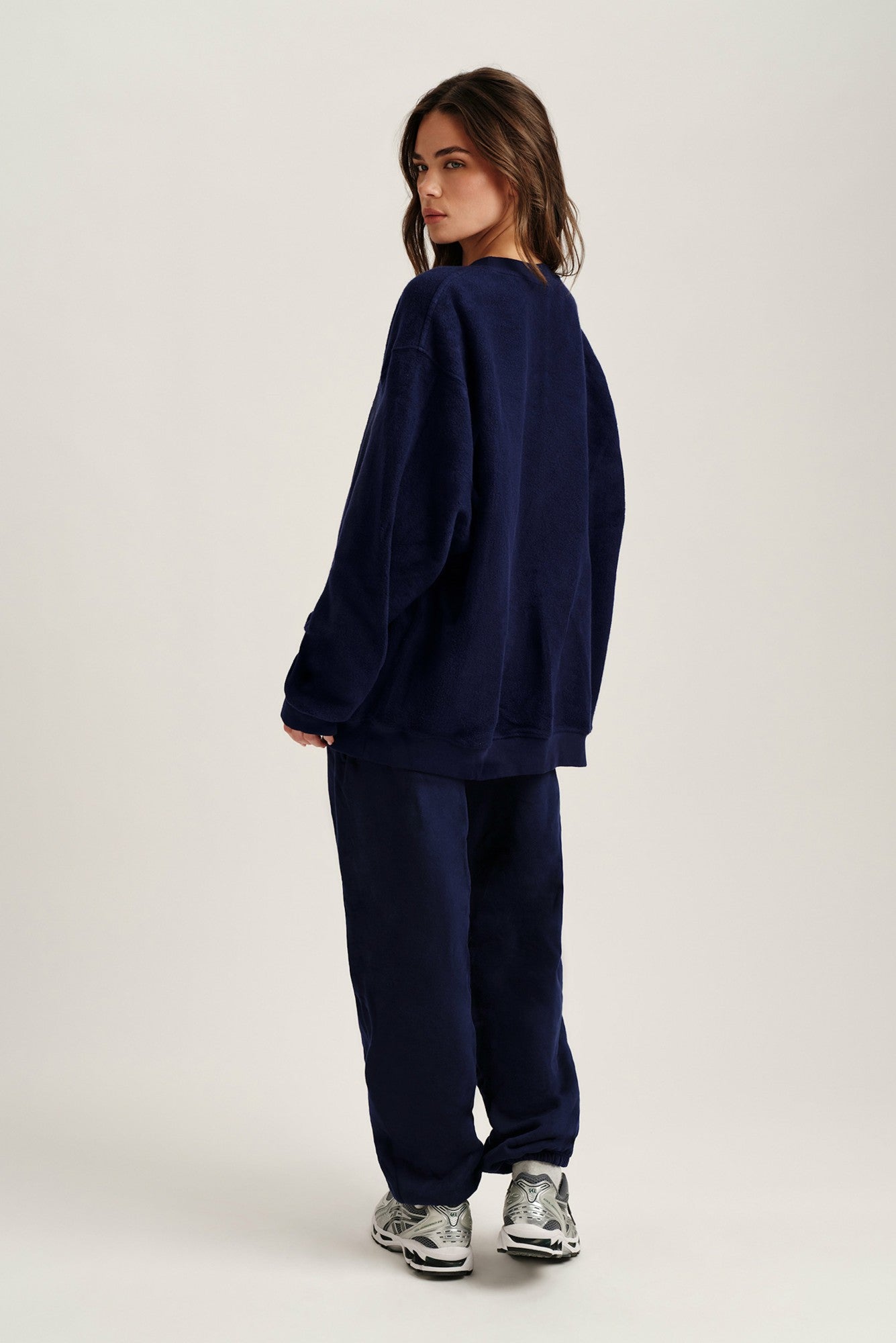 MIDWEIGHT SWEATS STAPLE LAYERED SWEATS - TETHER SET ACTIVE