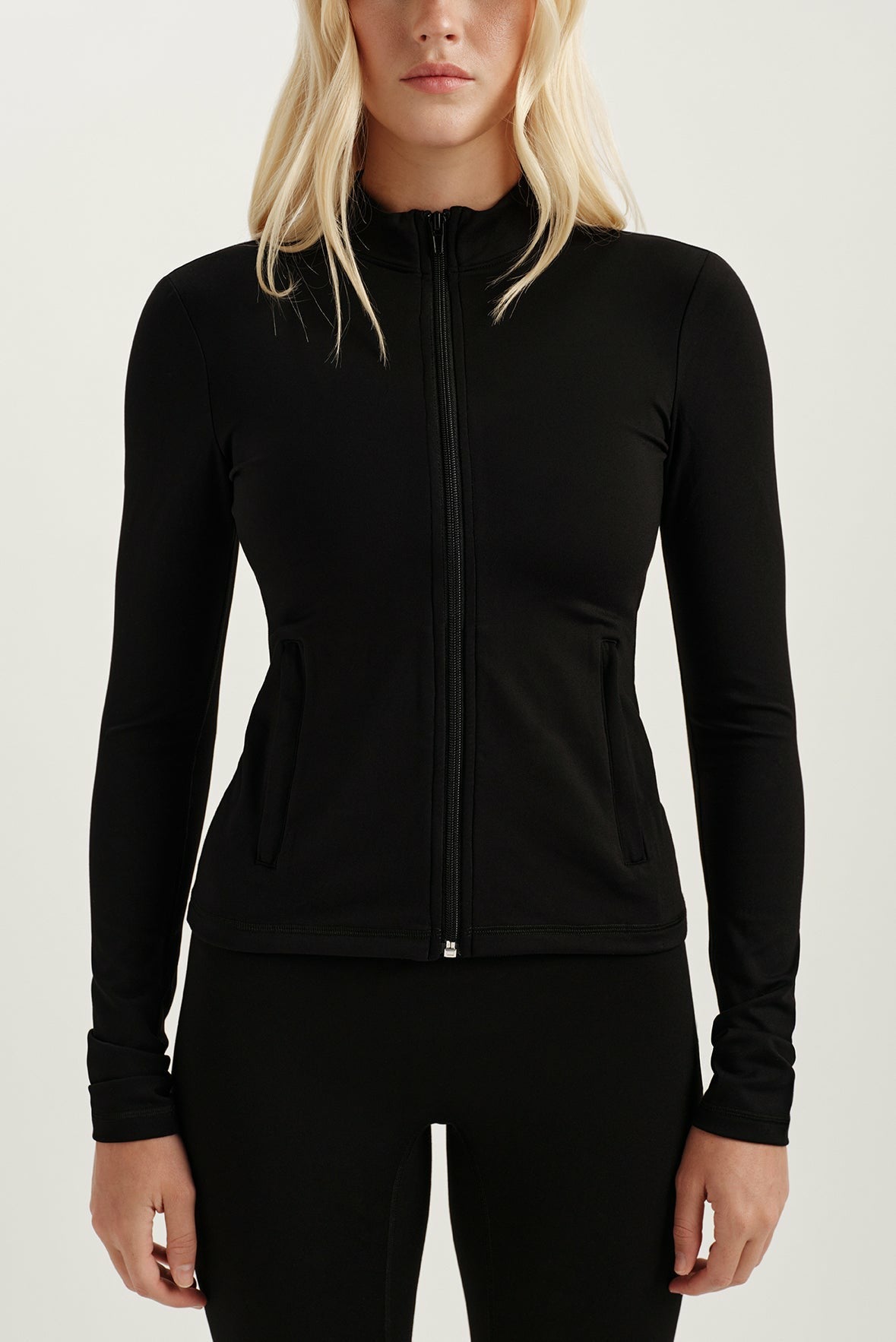 SPORTBODY® SPORTY WARM UP - ONYX SET ACTIVE